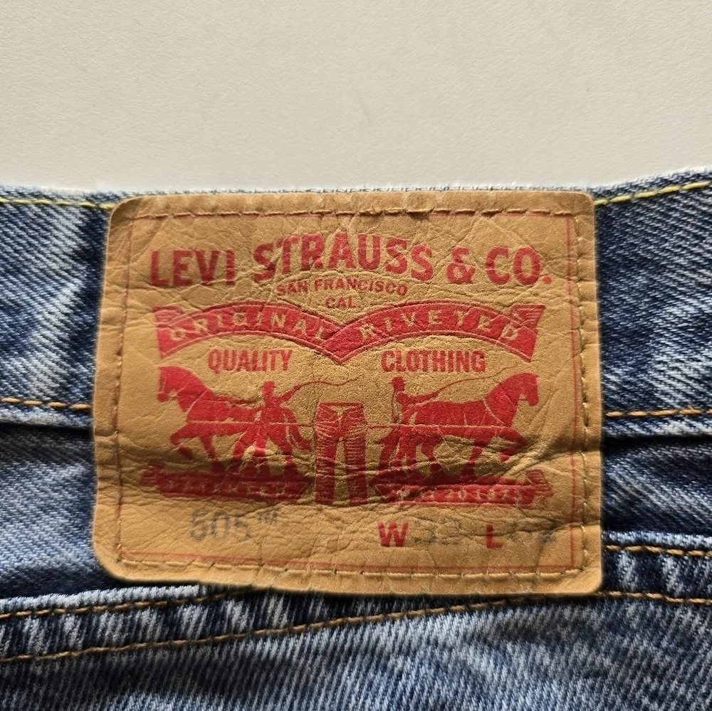 Levi's 505 Jeans Mens 33X32 Black Lighg Wash Mid Rise Stretch Logo Straight